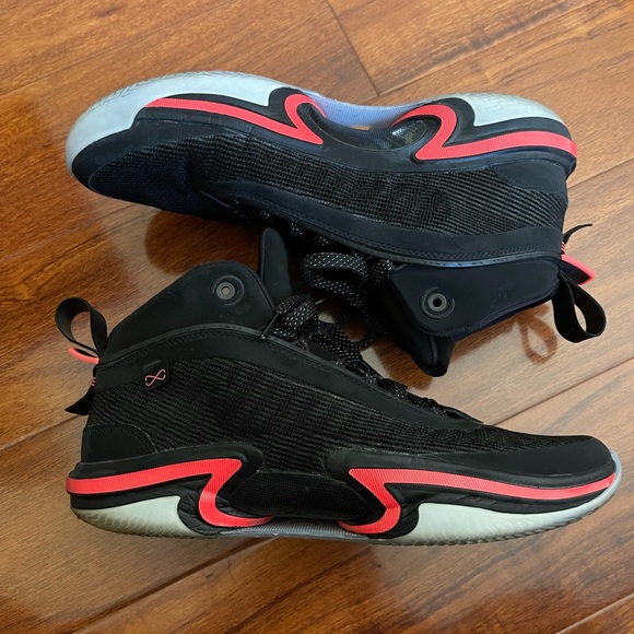 Nike Jordan Air Black and Red Sneakers Chunky Silhouette Size12 - Picture 2 of 13